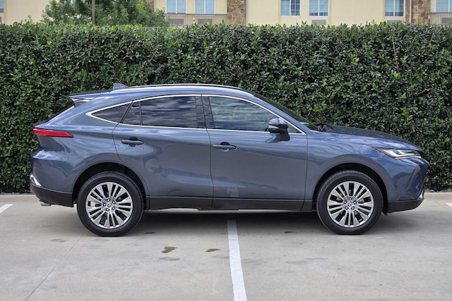2023 Toyota Venza