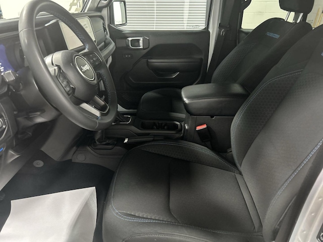 2024 Jeep Wrangler 4xe Rubicon 4XE - Photo 12