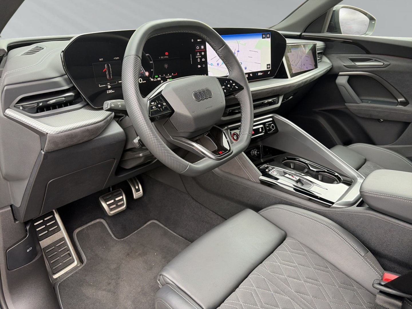 Bild über Audi Q5 Sportback TFSI quattro 150 kW S tronic - für weitere Informationen kontaktieren Sie den Audi Partner