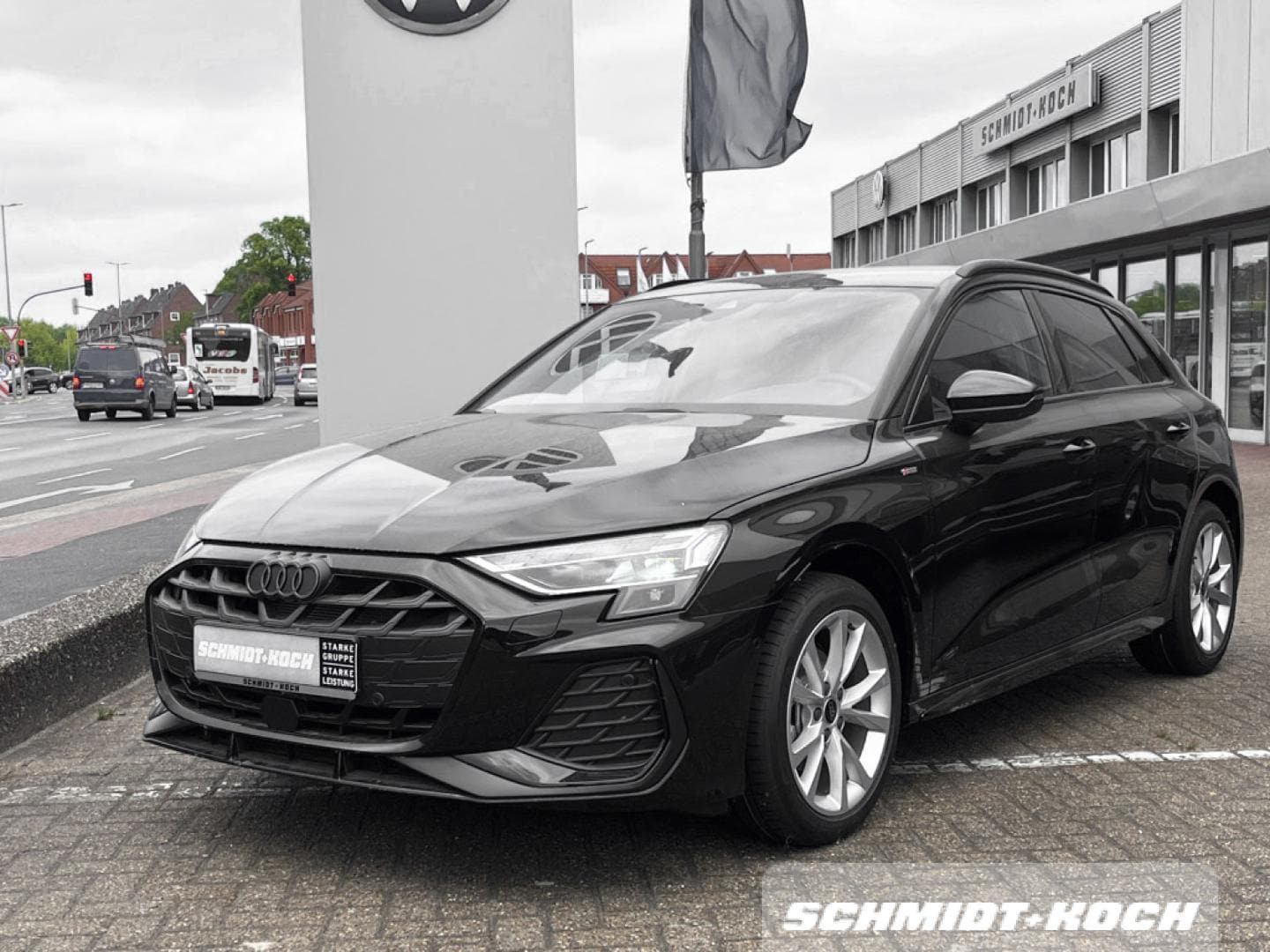 Bild über Audi A3 Sportback S line 30 TFSI S tronic - für weitere Informationen kontaktieren Sie den Audi Partner