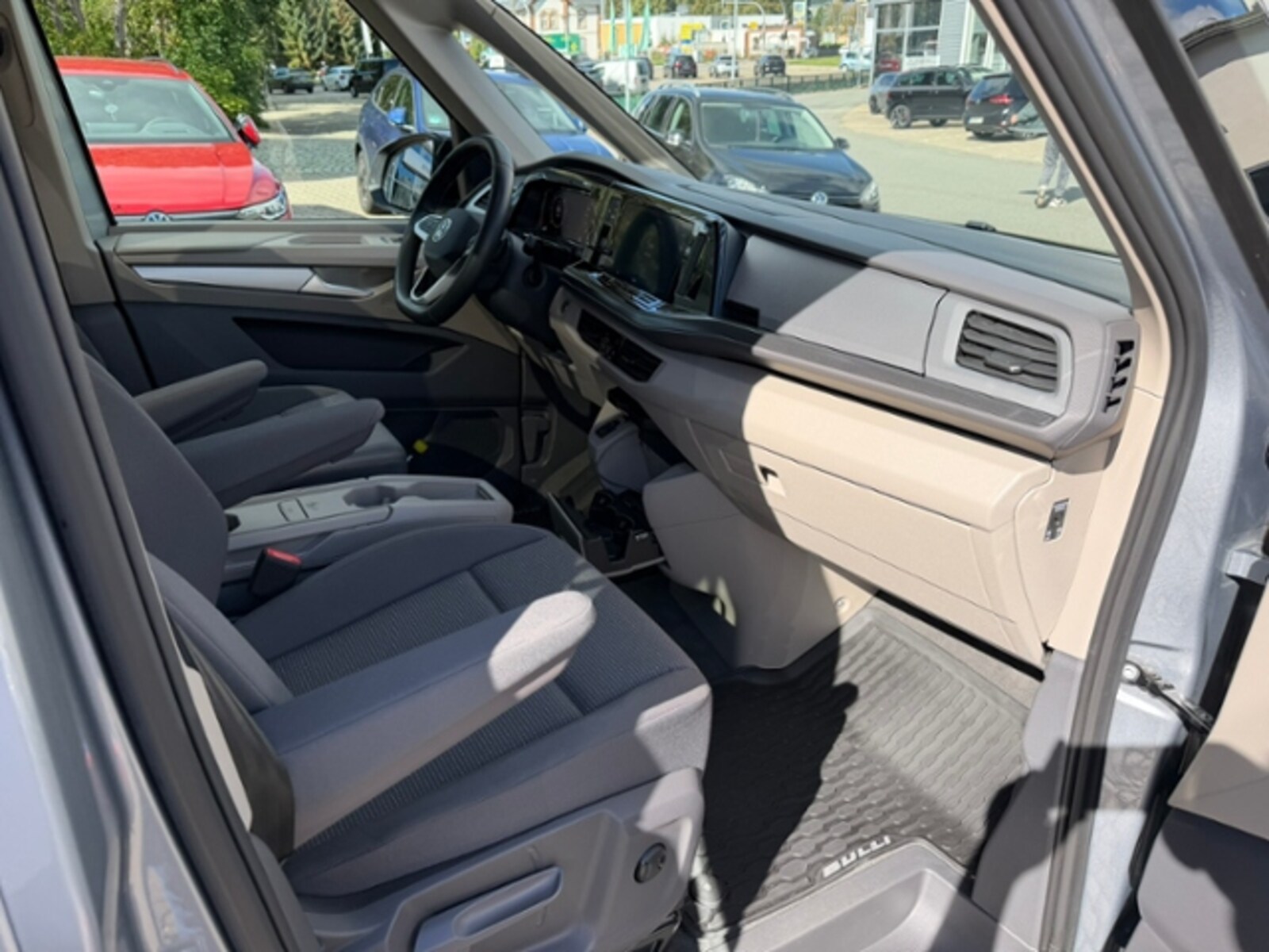 Volkswagen Multivan Langversion – Bild 8