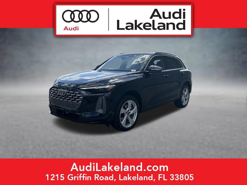 2025 Audi Q5 40 Premium Plus's photo