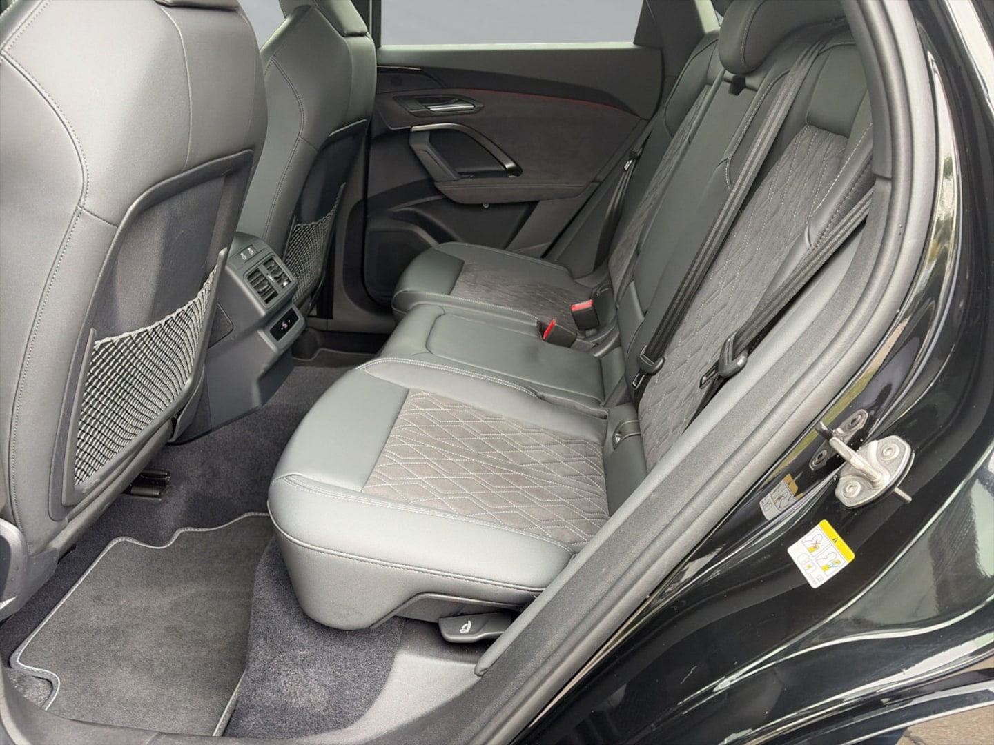 Bild über Audi Q5 Sportback TFSI quattro 150 kW S tronic - für weitere Informationen kontaktieren Sie den Audi Partner
