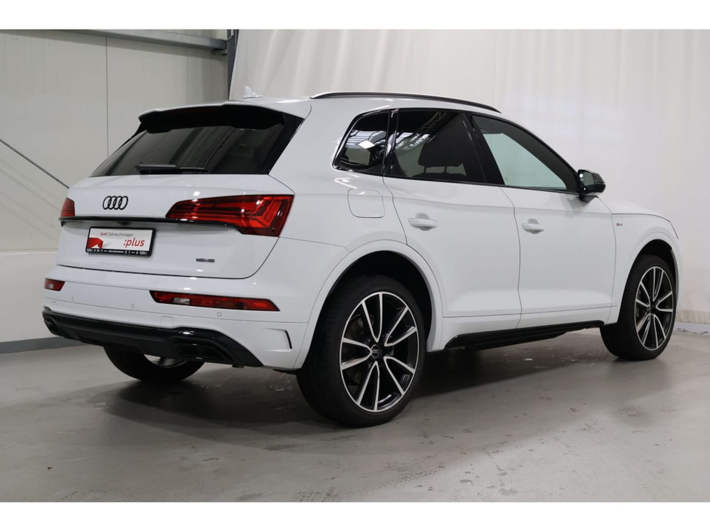 Bild über Audi Q5 40 TFSI quattro S tronic - für weitere Informationen kontaktieren Sie den Audi Partner