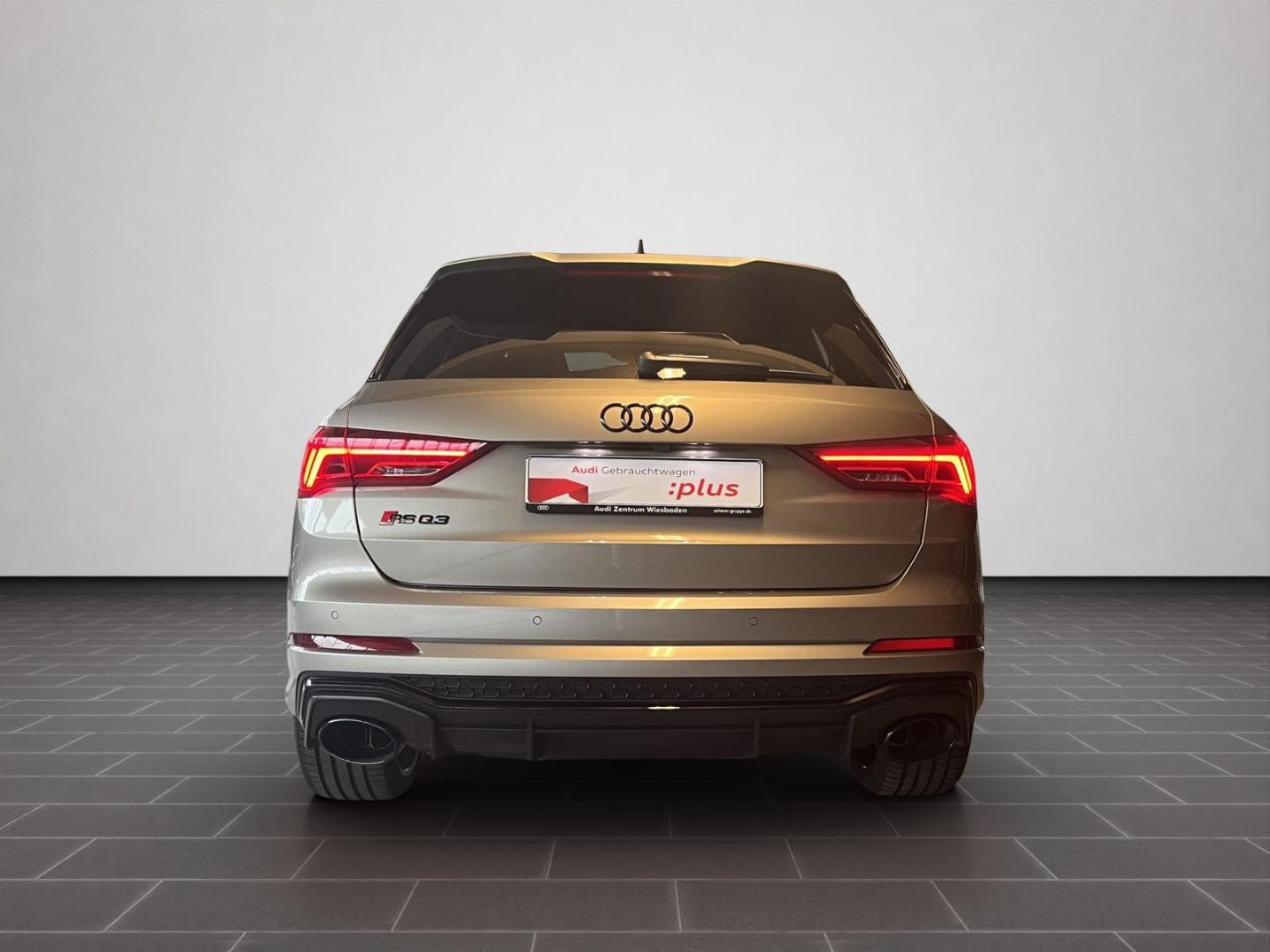Image about Audi RS Q3 TFSI quattro S tronic
