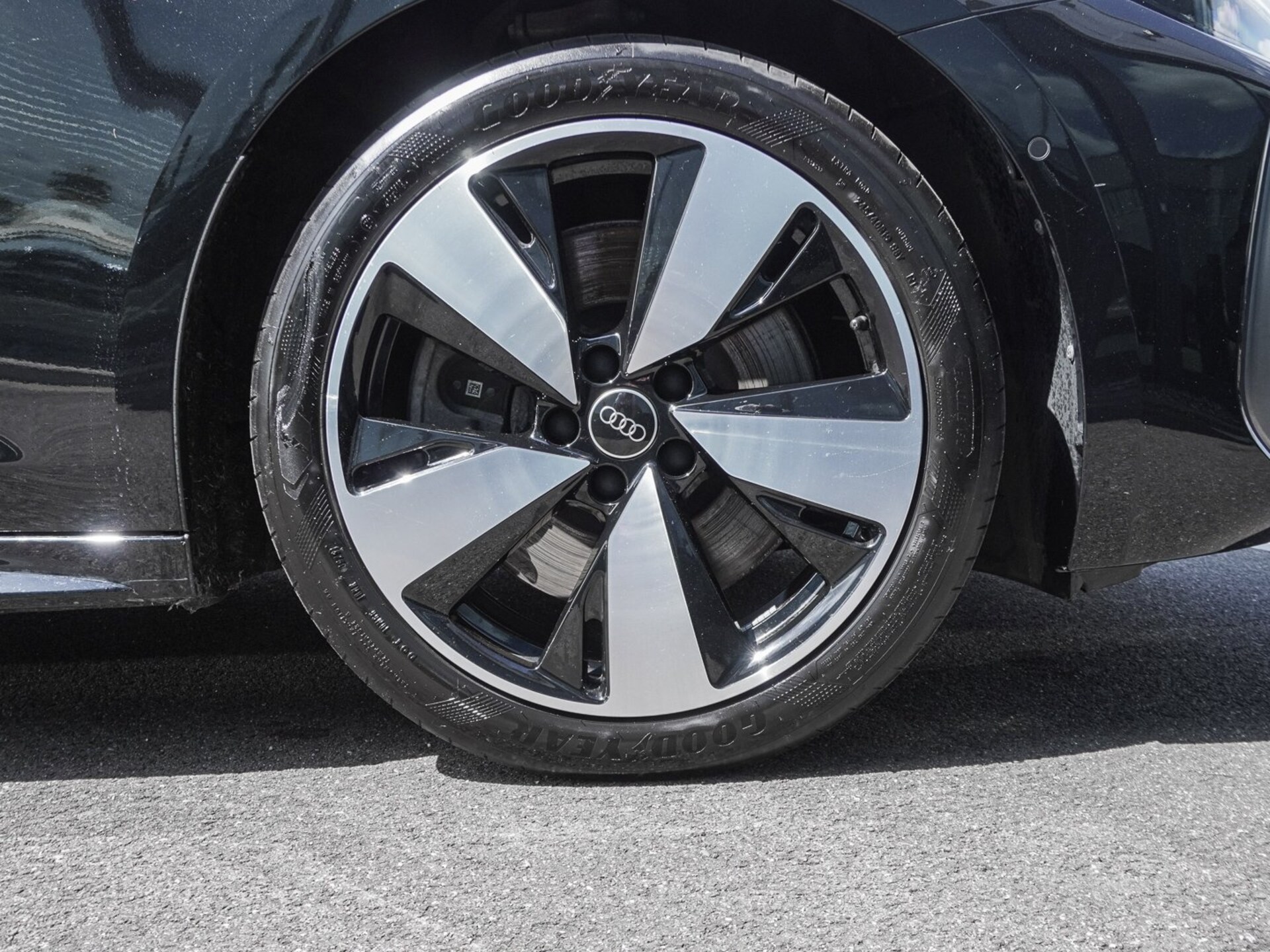 Audi A5 Avant e-hybrid