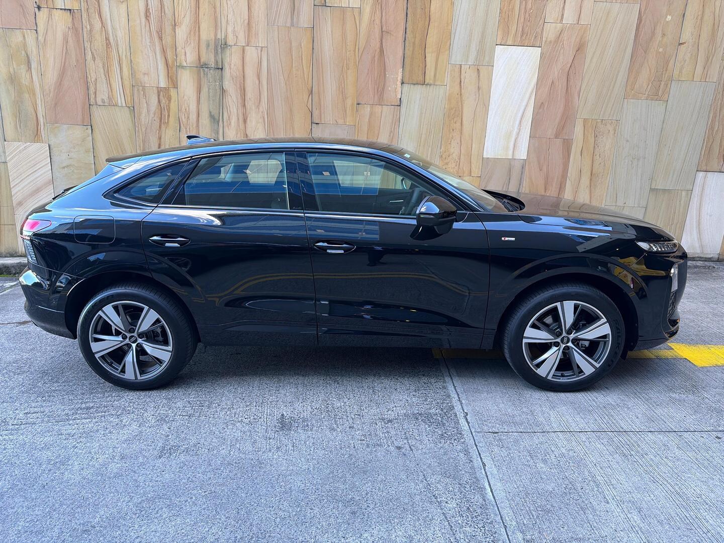 Image about Audi Q3 Sportback TFSI 110 kW