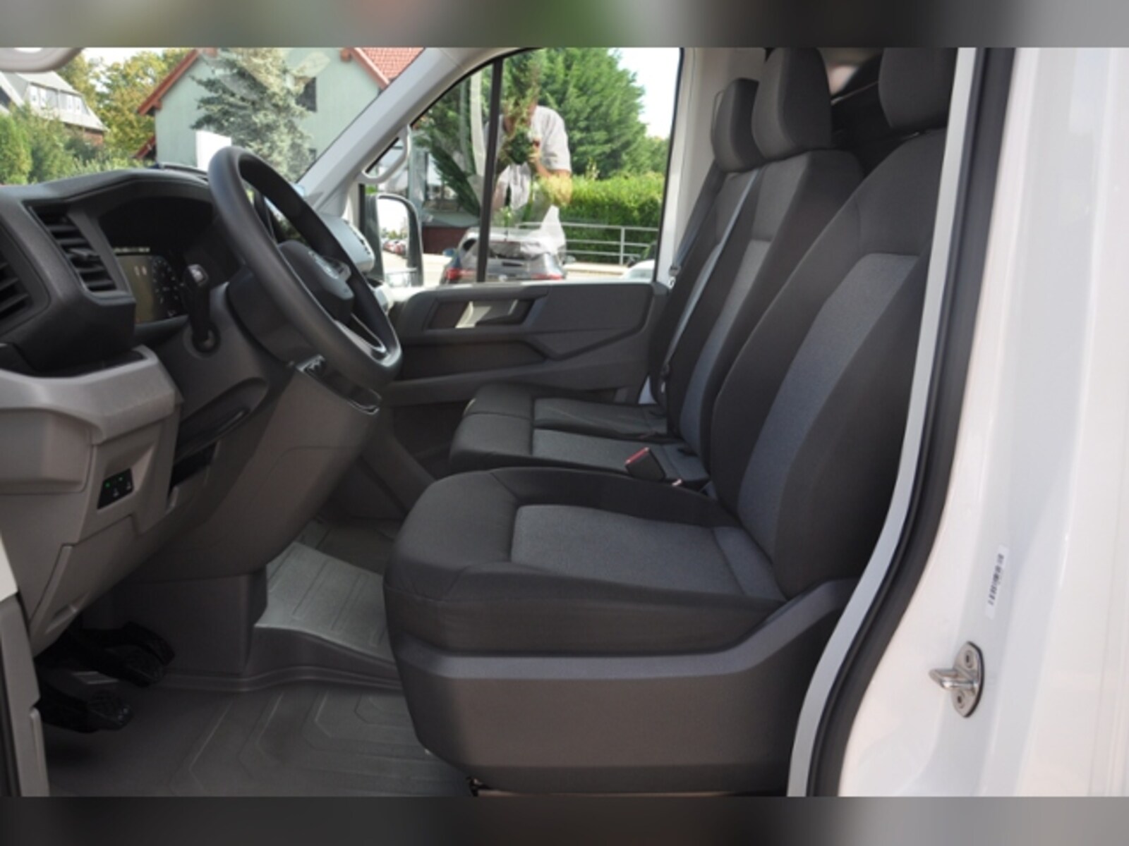 Volkswagen Crafter Kasten langer Radstand – Bild 14