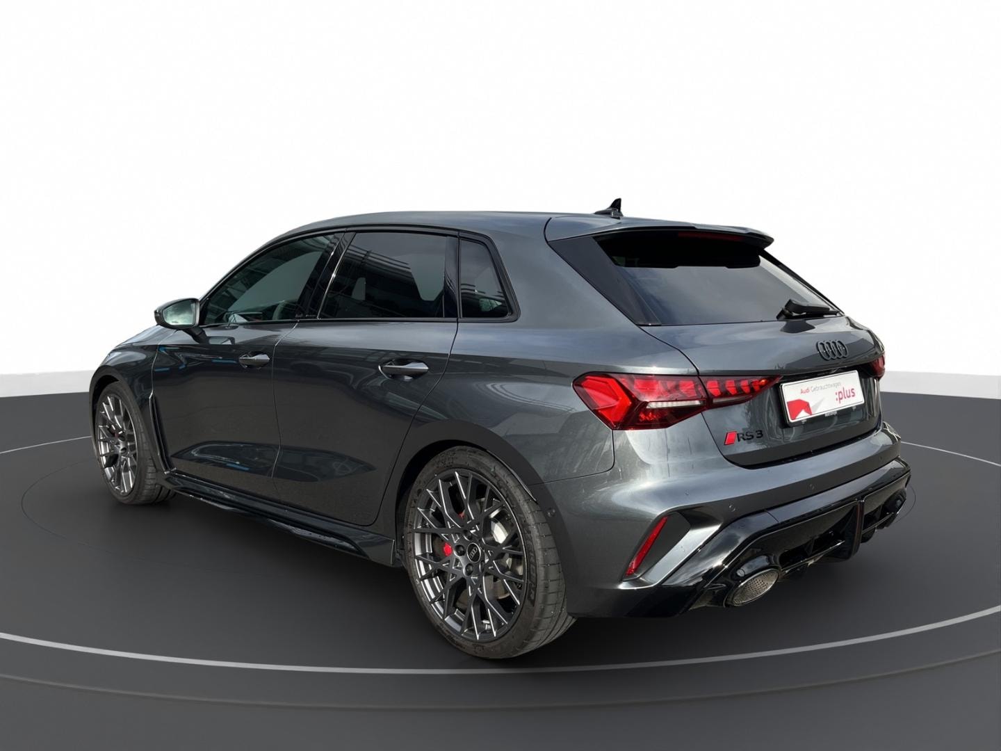 Bild über Audi RS 3 Sportback TFSI quattro 294 kW S tronic - für weitere Informationen kontaktieren Sie den Audi Partner