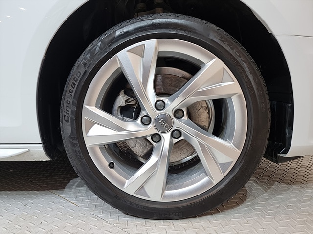 Audi A4 40 TFSI Premium 140 190 kW hp S tronic 5