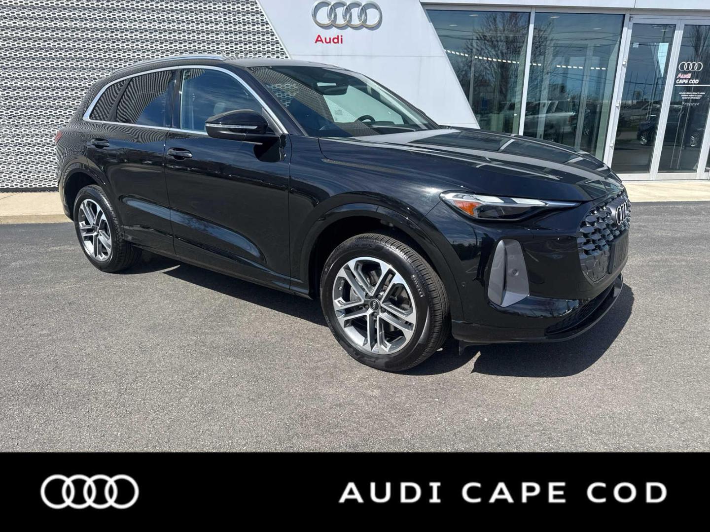 2025 Audi Q5 40 Premium's photo