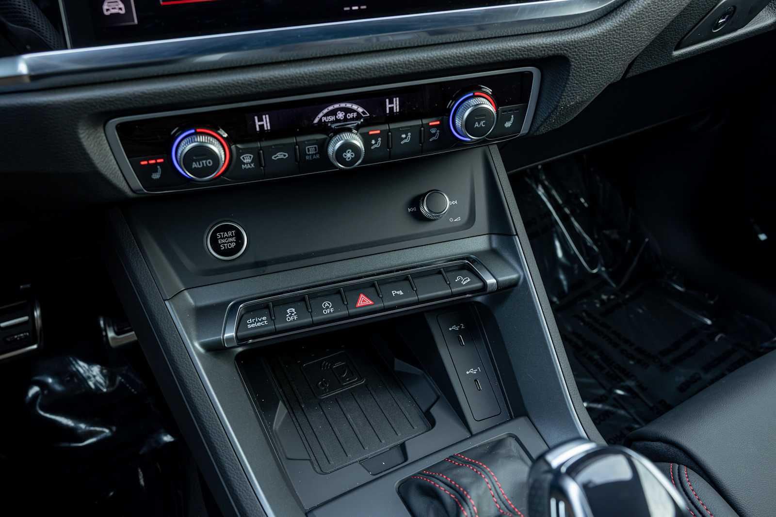 2025 Audi Q3 S Line Premium Plus - Photo 15
