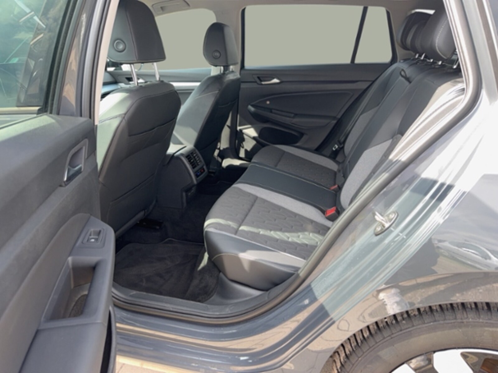 Volkswagen Golf Variant – Bild 15