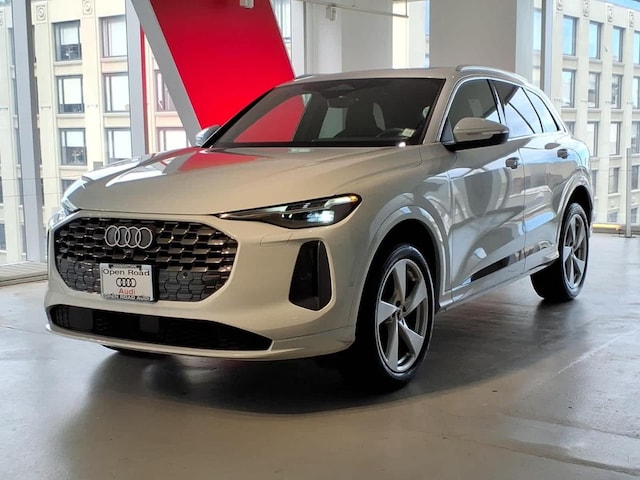 Photo of 2025 Audi Q5