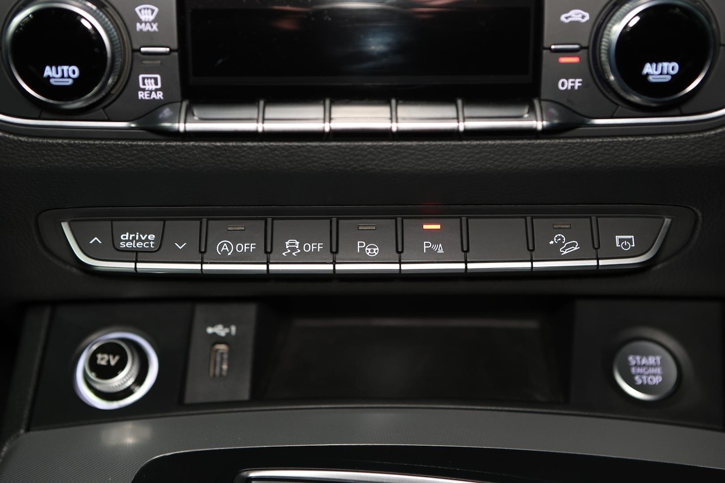 Image about Audi Q5 40 TDI quattro S tronic