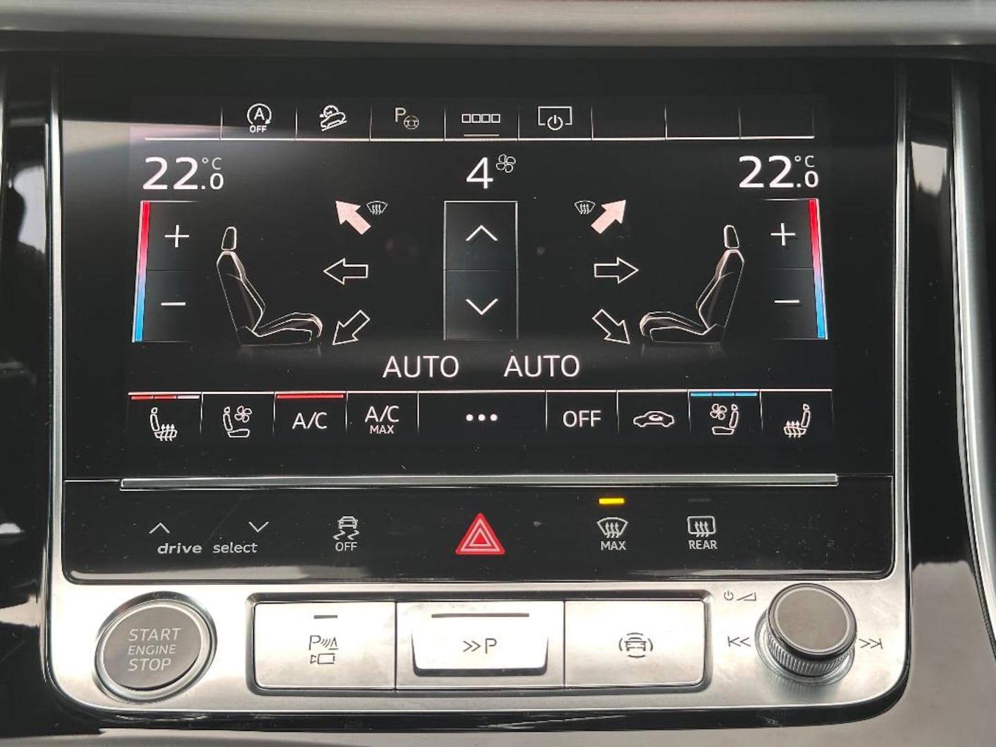Bild über Audi Q8 SUV 55 TFSI quattro tiptronic - für weitere Informationen kontaktieren Sie den Audi Partner
