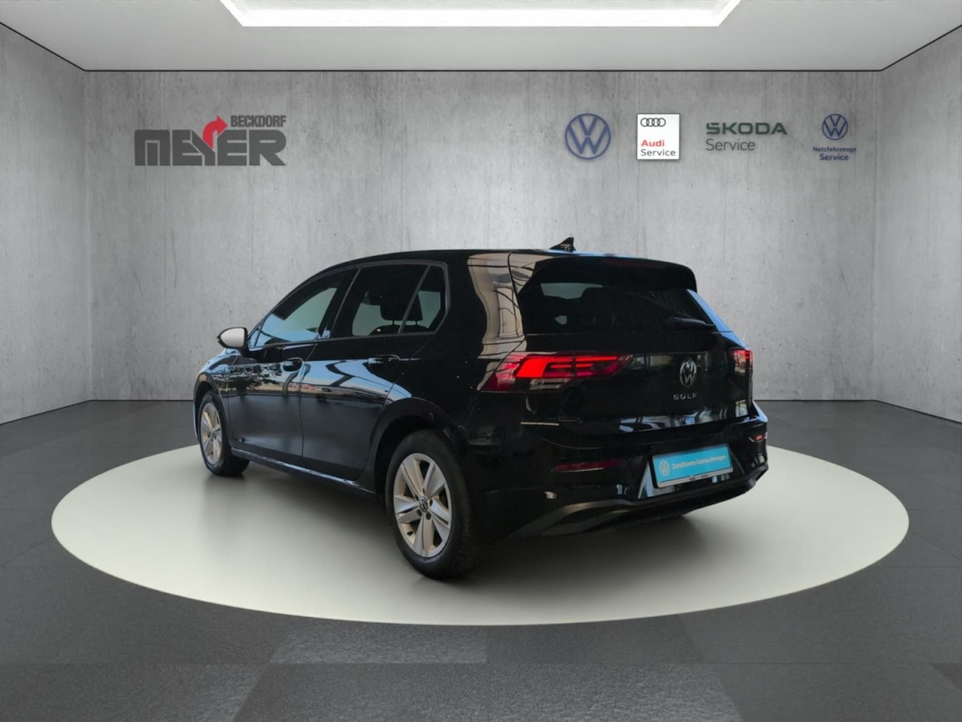 Volkswagen Golf Life