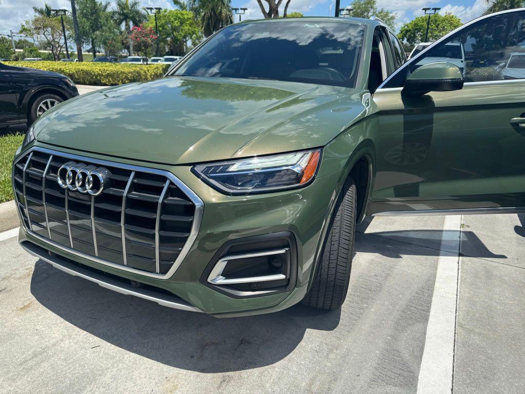 2023 Audi Q5 40 Premium Plus's photo