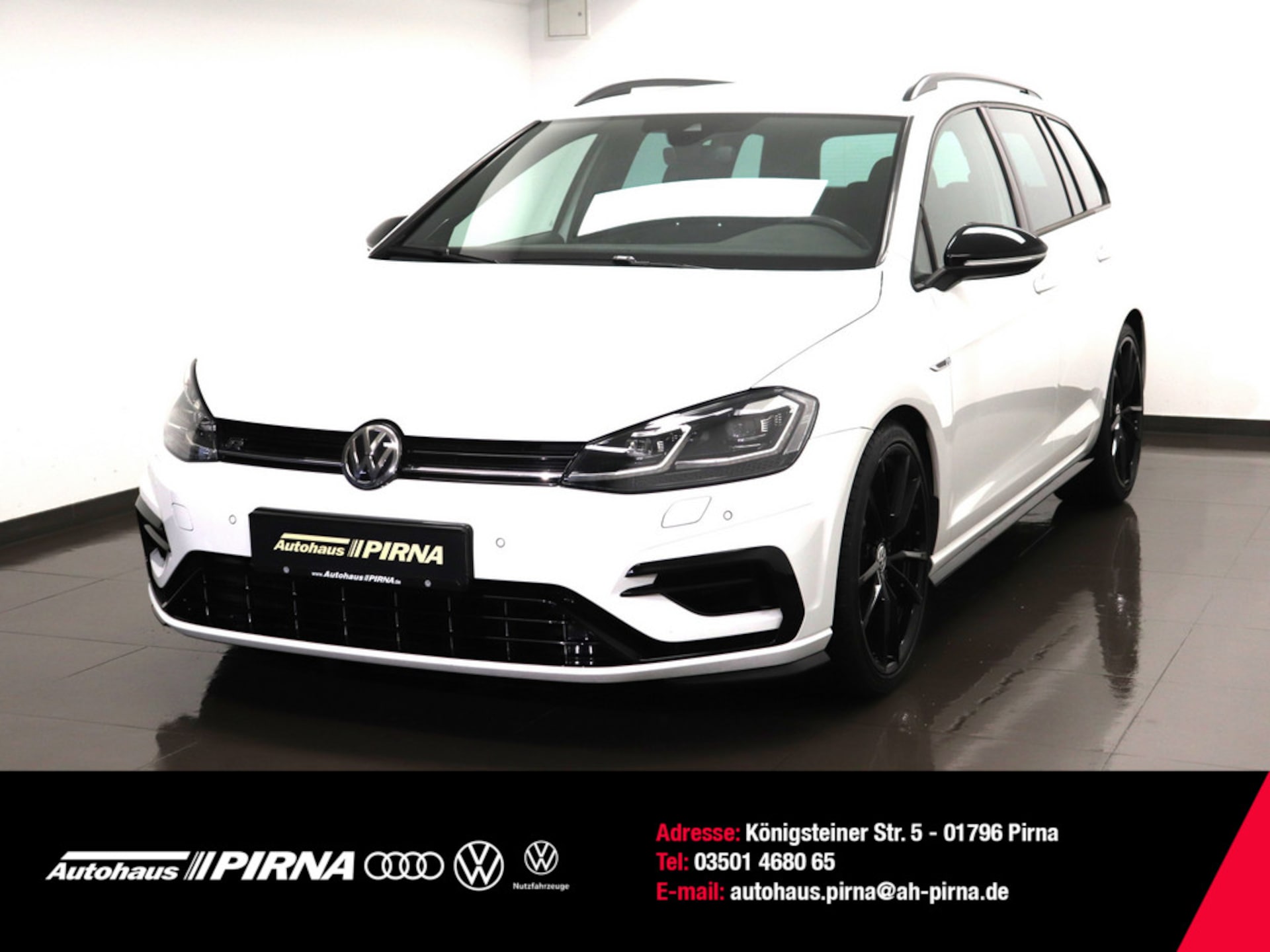 Volkswagen Golf Variant R
