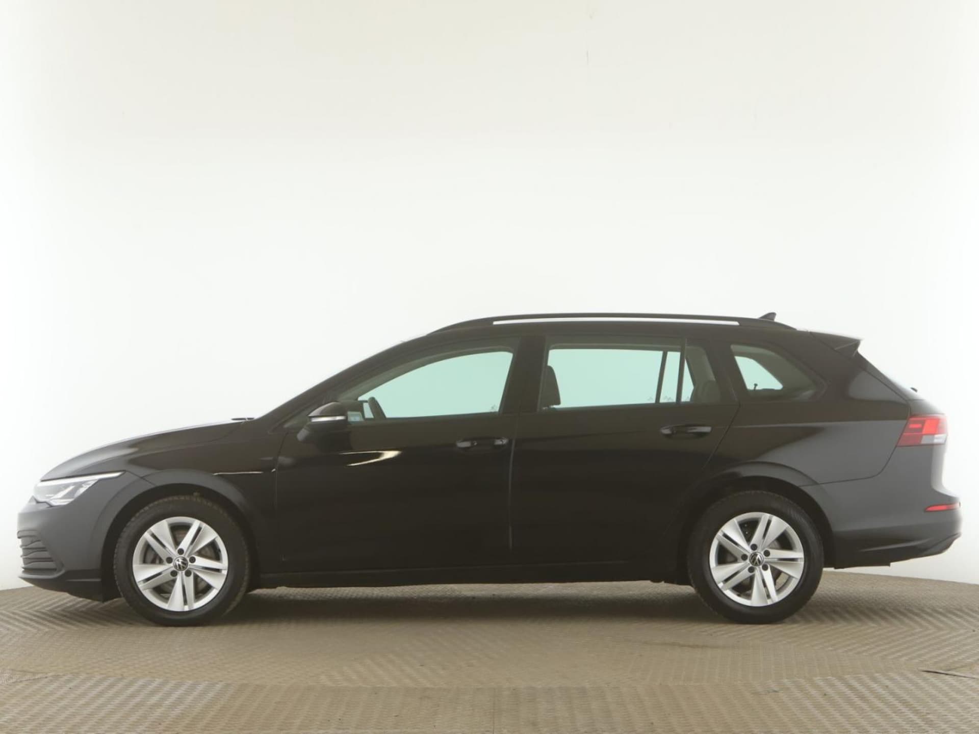 Volkswagen Golf Variant Life