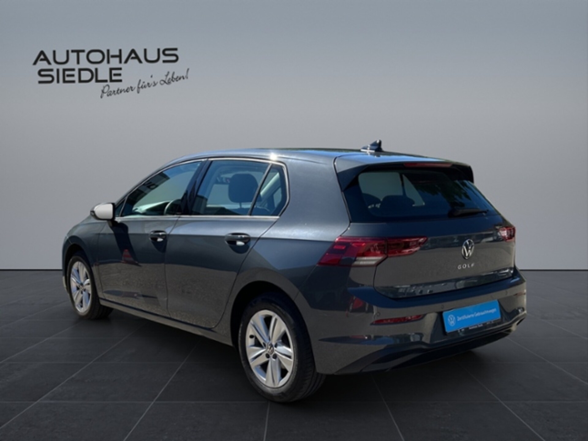 Volkswagen Golf Life
