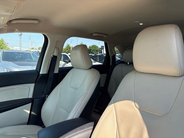 2020 Ford Edge