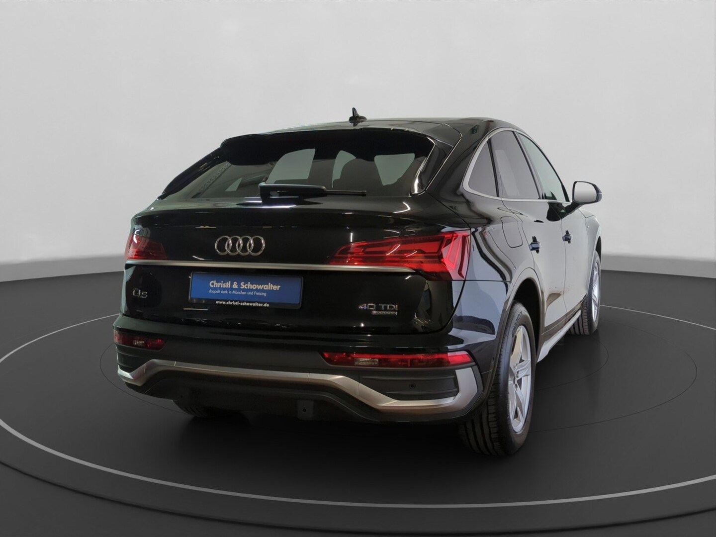 Bild über Audi Q5 Sportback 40 TDI quattro S tronic - für weitere Informationen kontaktieren Sie den Audi Partner