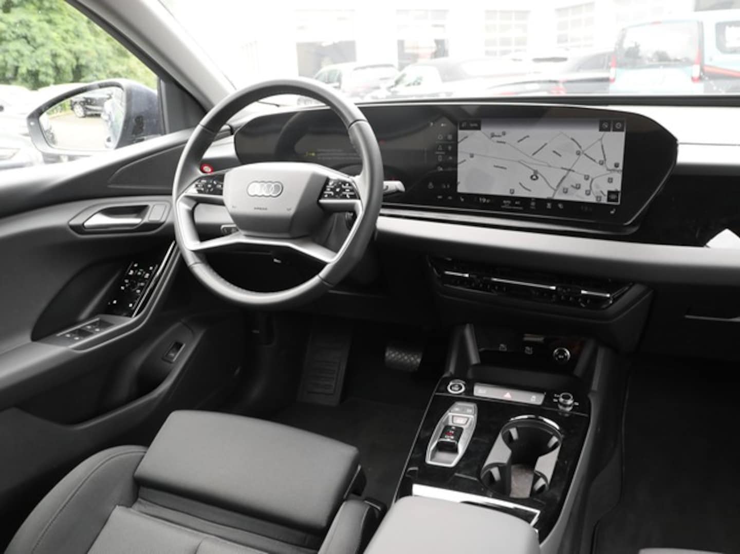 Bild über Audi Q6 Sportback e-tron e-tron - für weitere Informationen kontaktieren Sie den Audi Partner