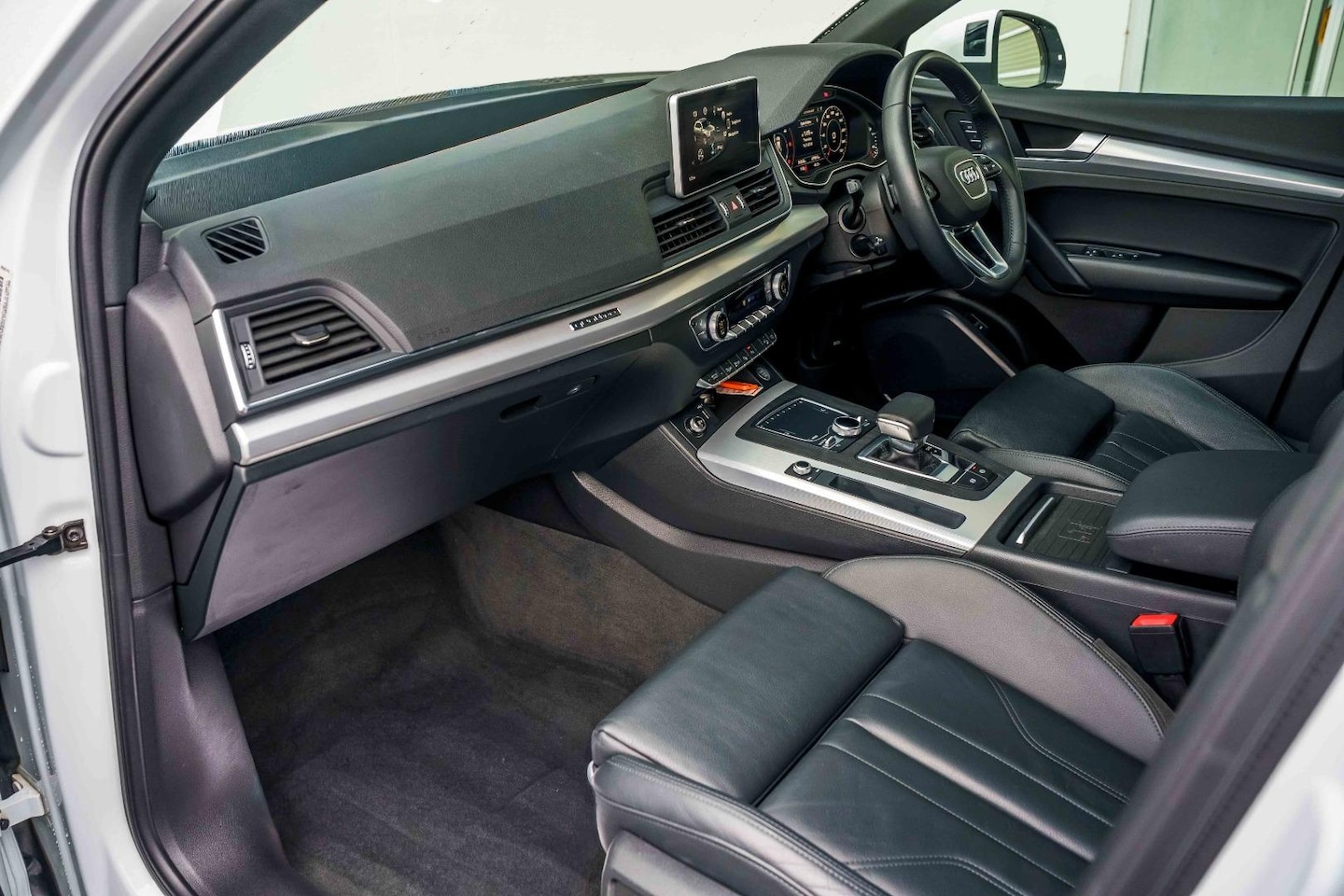 Image about Audi Q5 sport 40 TDI quattro S tronic