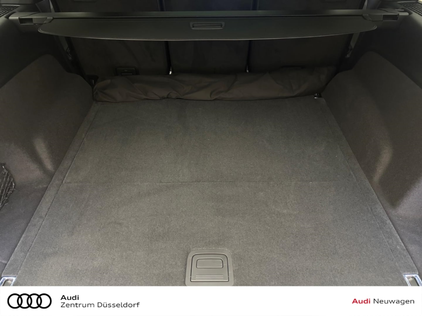 Bild über Audi Q7 SUV TDI quattro 210 kW tiptronic - für weitere Informationen kontaktieren Sie den Audi Partner