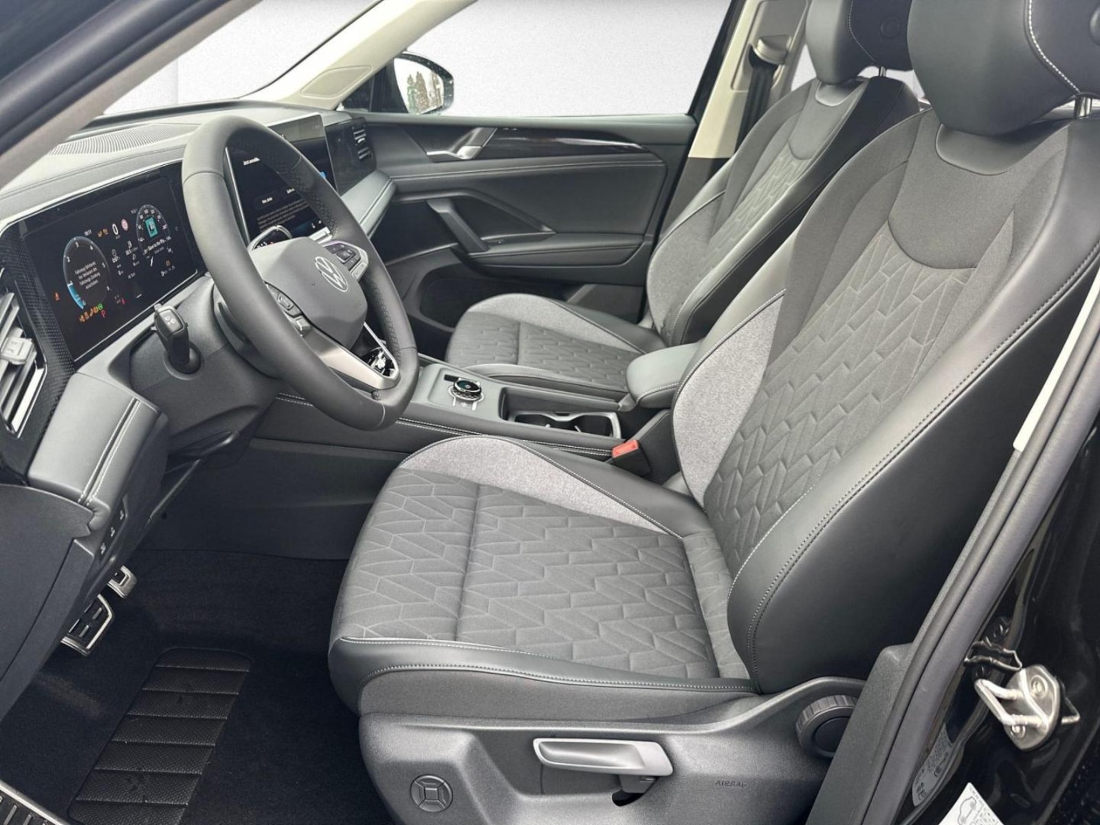 Volkswagen Tiguan – Bild 8
