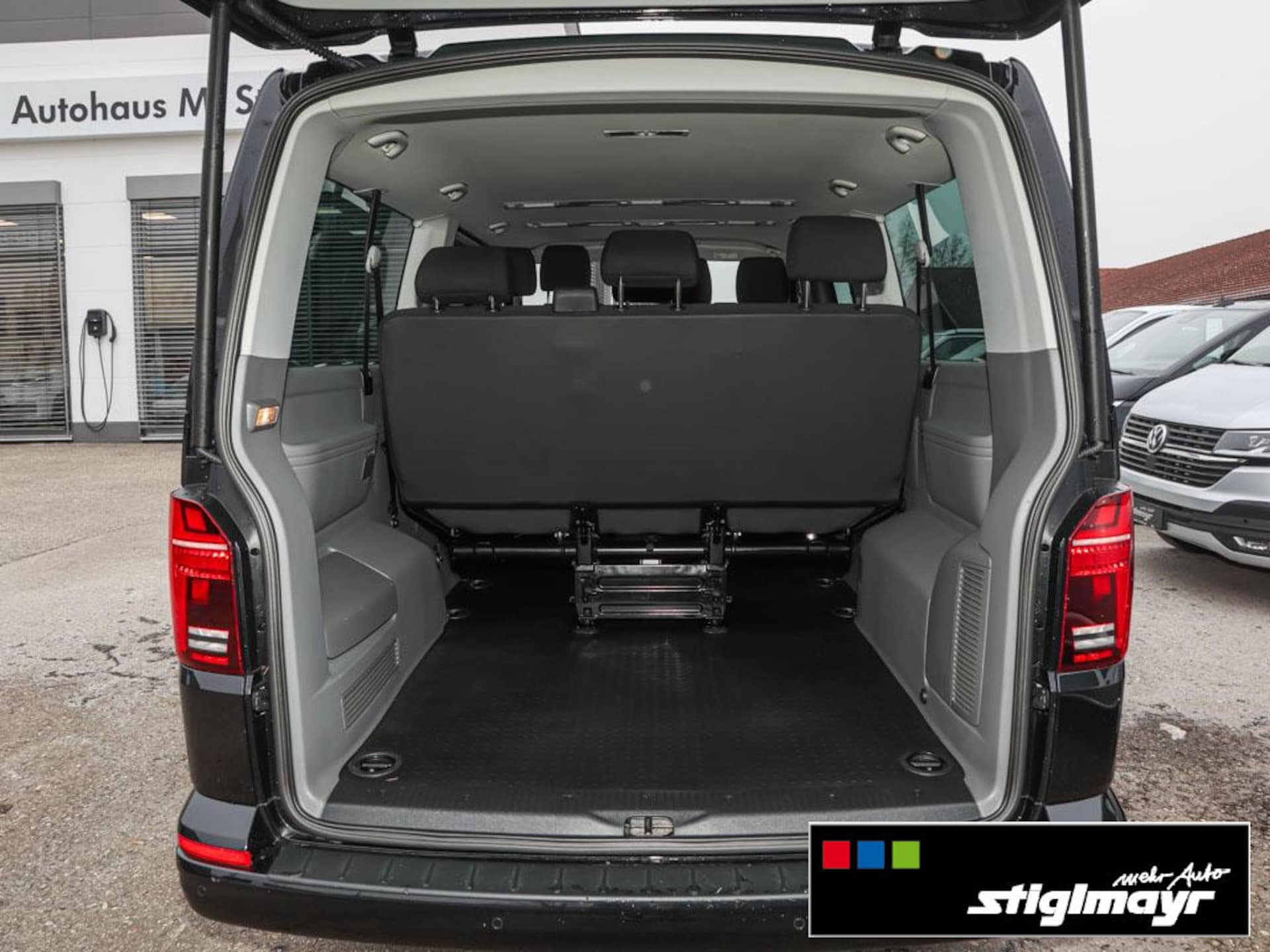Volkswagen T6.1 Caravelle langer Radstand Comfortline