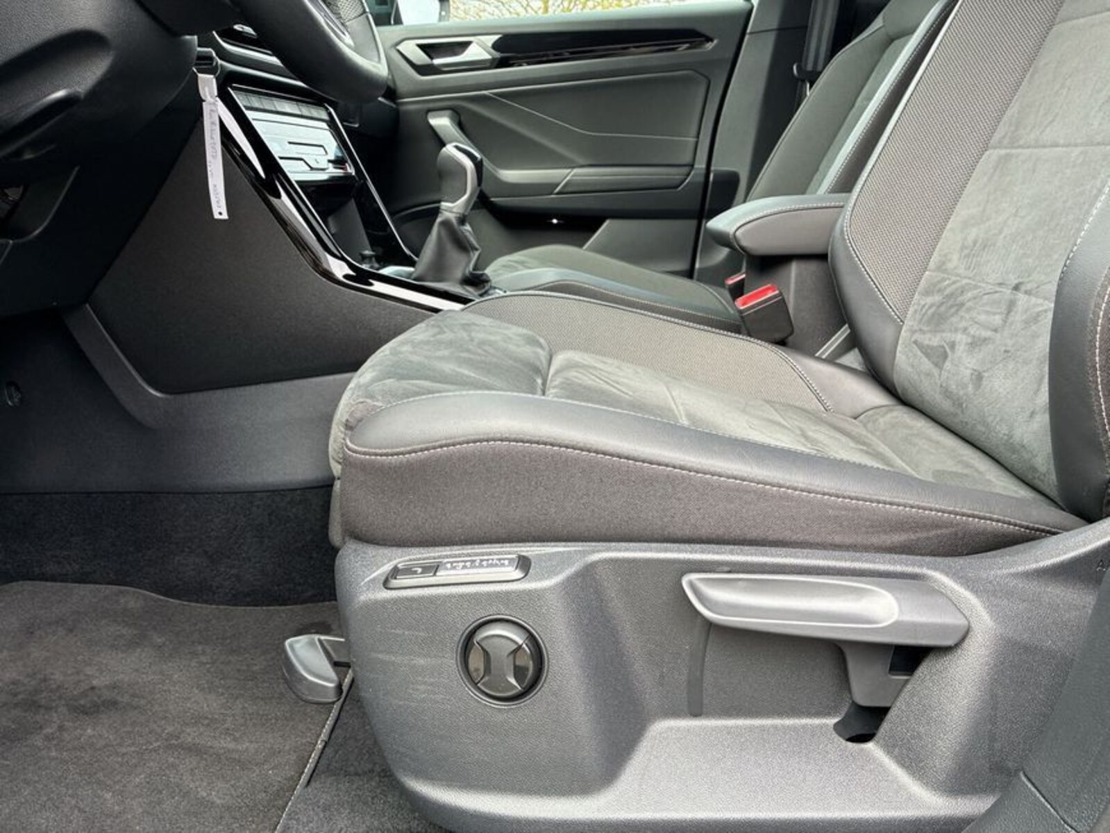 Volkswagen T-Roc – Bild 21