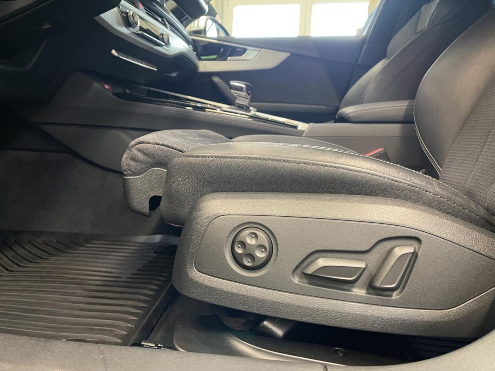 Audi S4 Avant