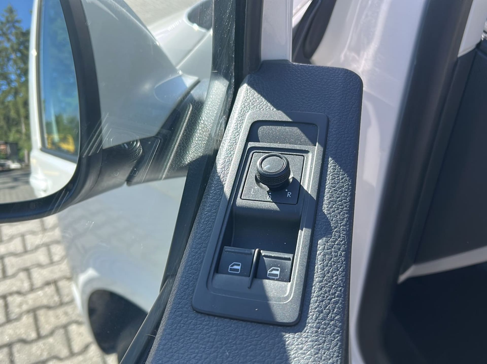 Volkswagen T6 Transporter Kasten langer Radstand