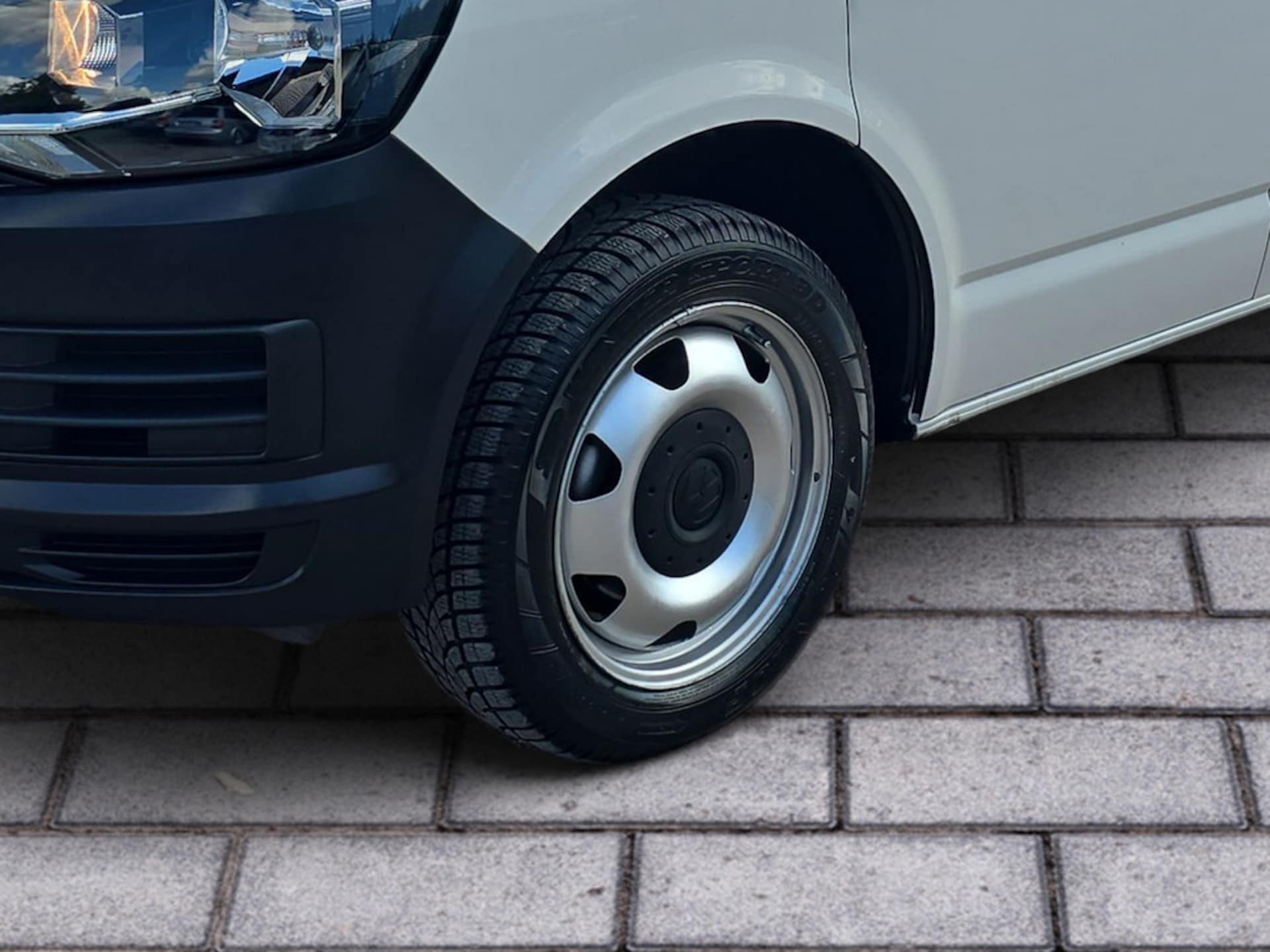 Volkswagen T6 Transporter Einzelkabine langer Radstand