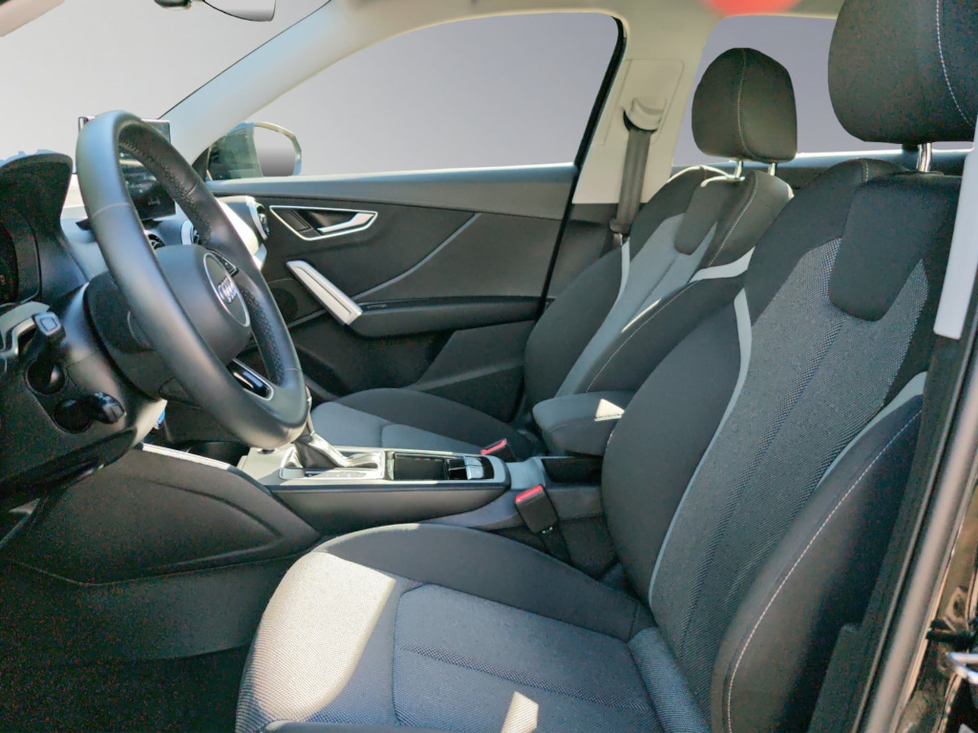 Audi Q2 S line