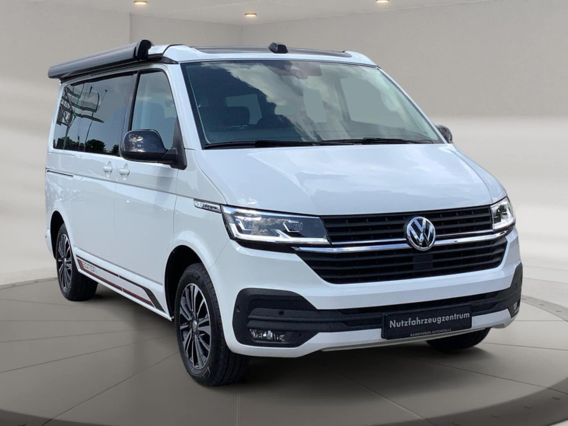 Volkswagen T6.1 California Beach