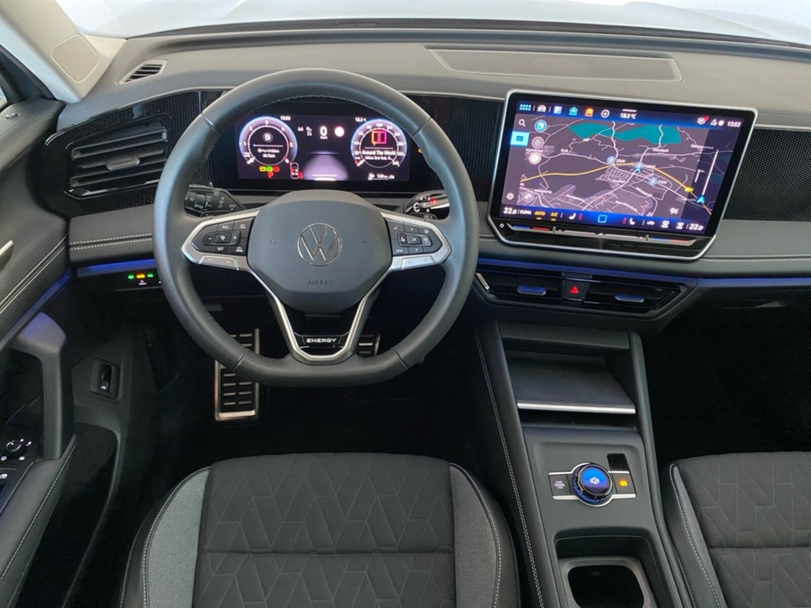 Volkswagen Tiguan – Bild 11