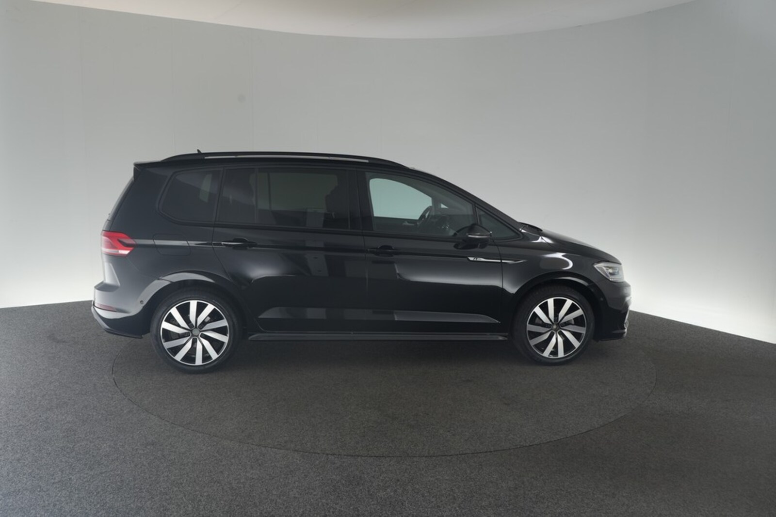 Volkswagen Touran – Bild 7