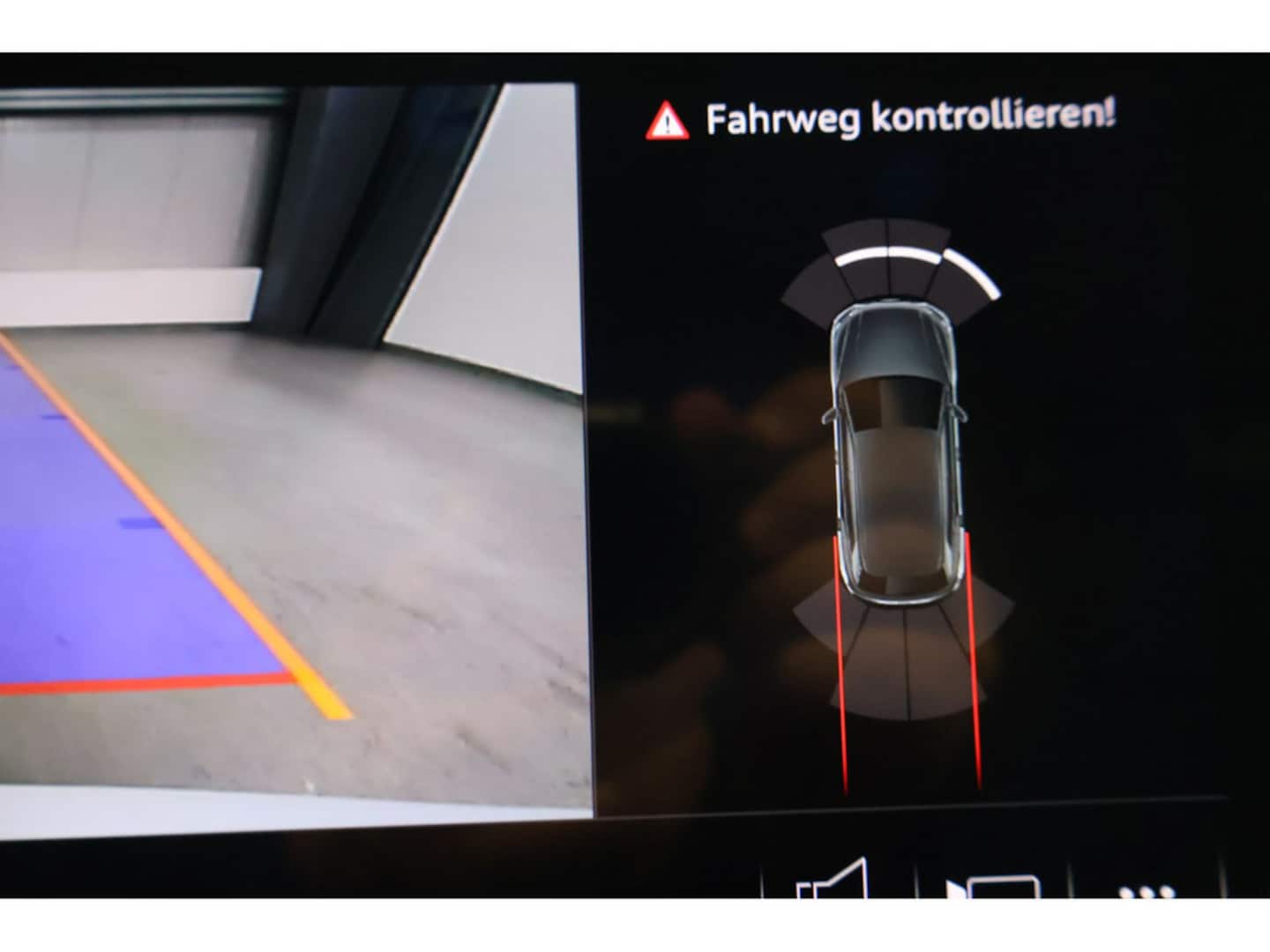 Bild über Audi Q5 40 TFSI quattro S tronic - für weitere Informationen kontaktieren Sie den Audi Partner