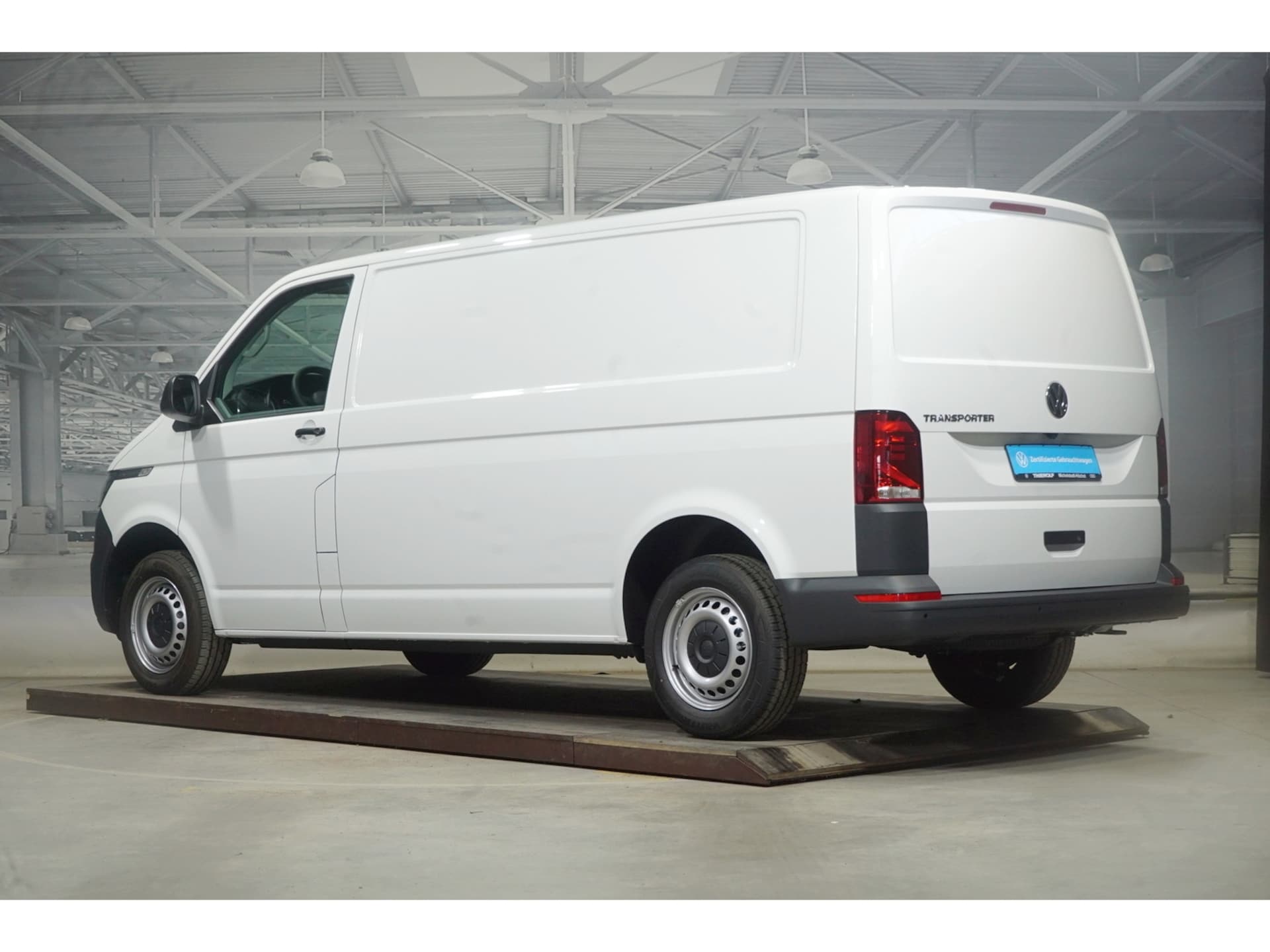 Volkswagen T6.1 Transporter Kasten langer Radstand