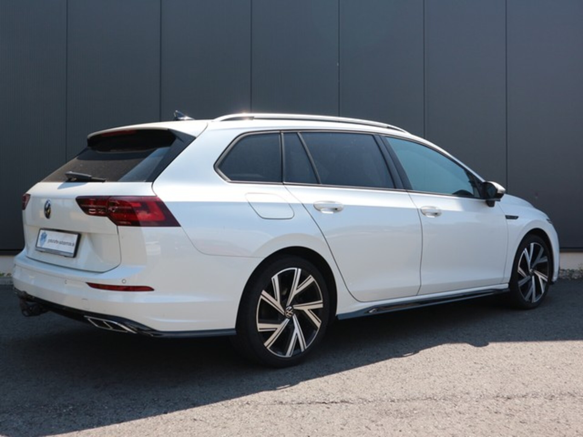 Volkswagen Golf Variant R-Line
