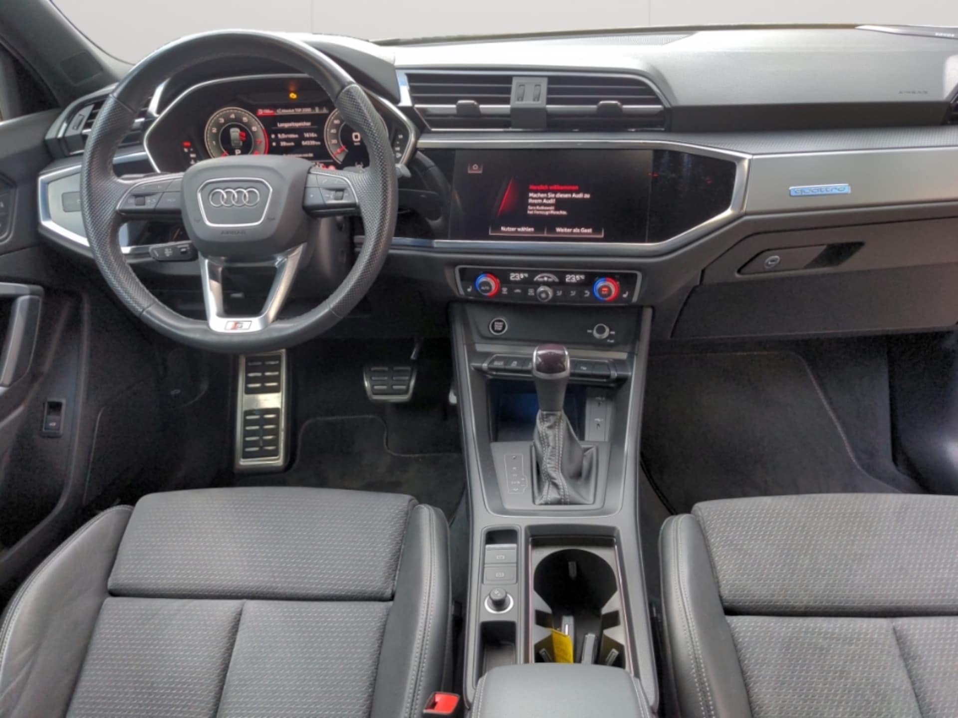 Audi Q3 Sportback S line