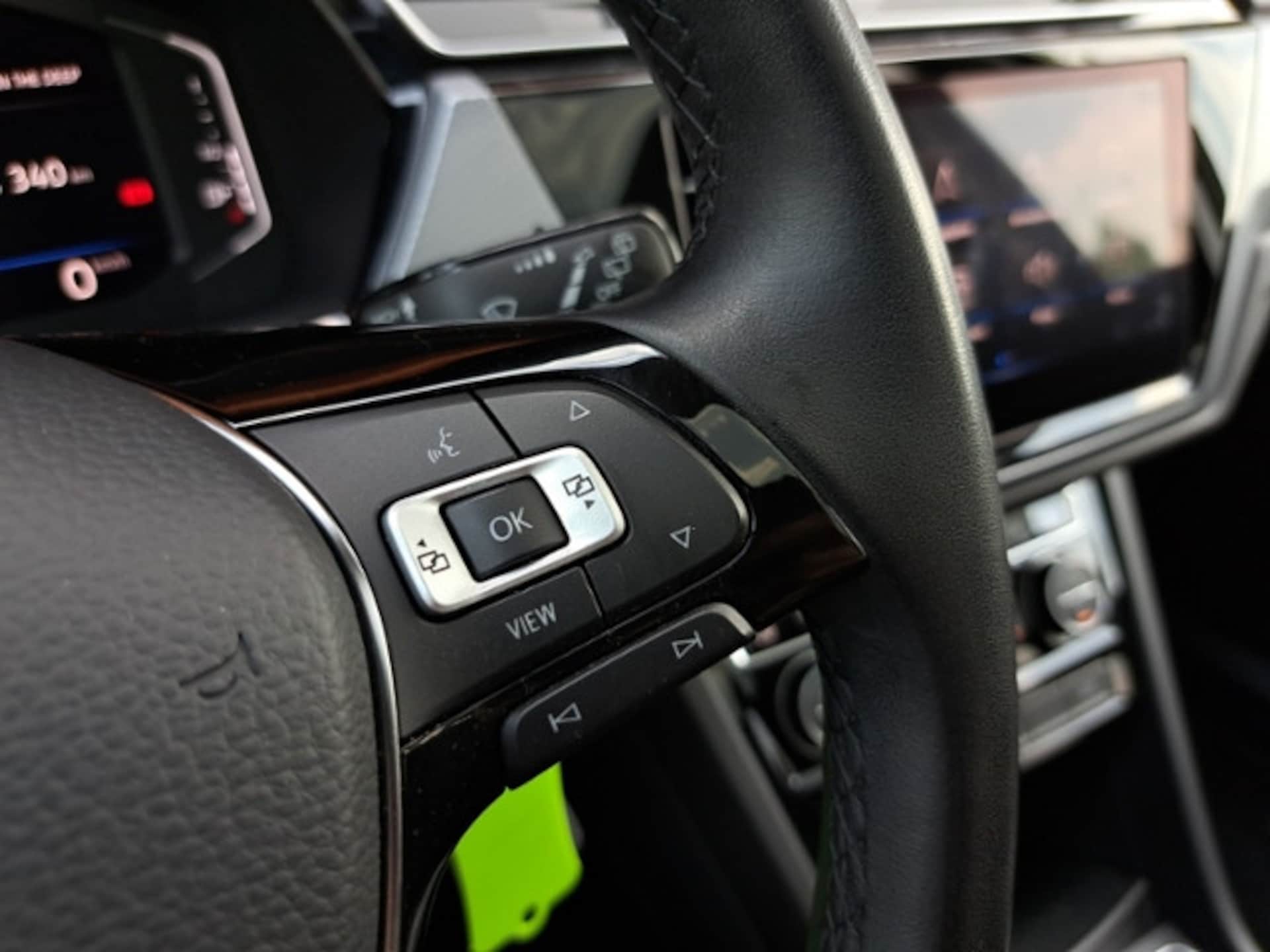 Volkswagen Touran Active