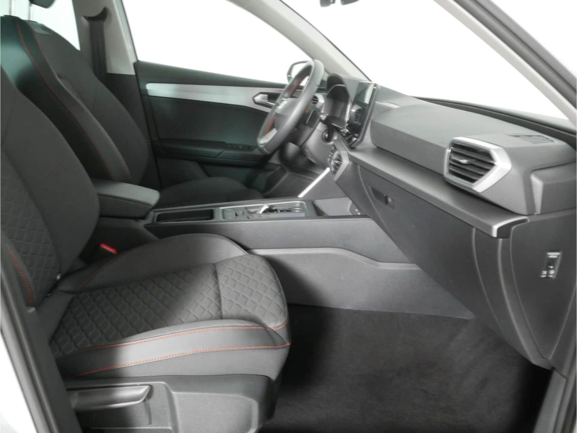 SEAT Leon Sportstourer FR
