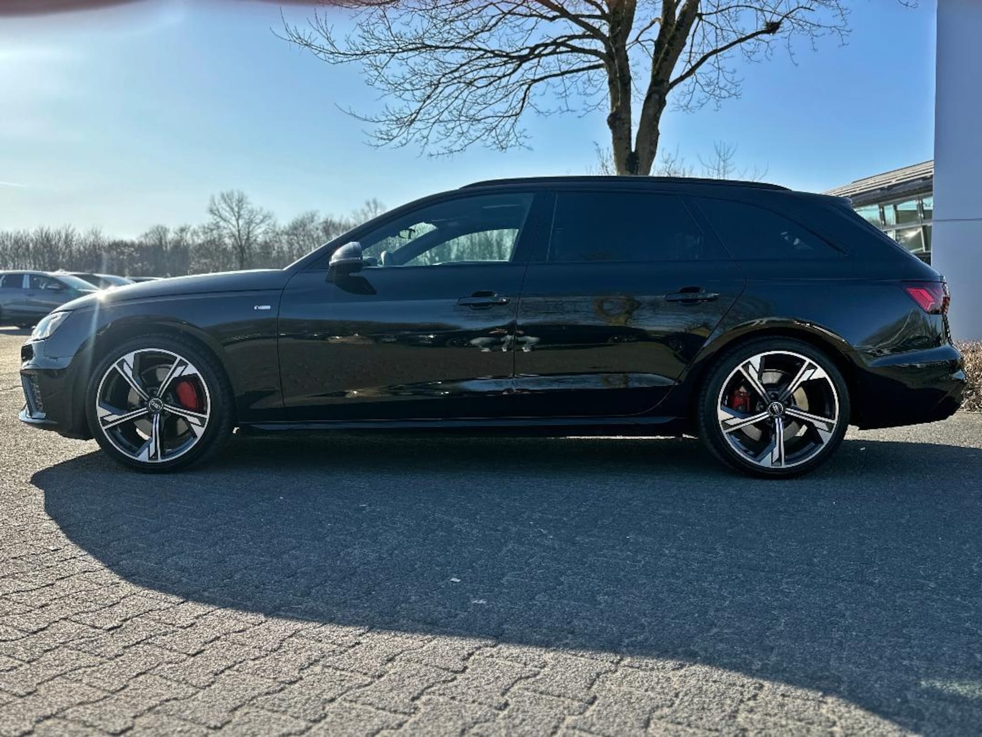 Audi A4 Avant S line