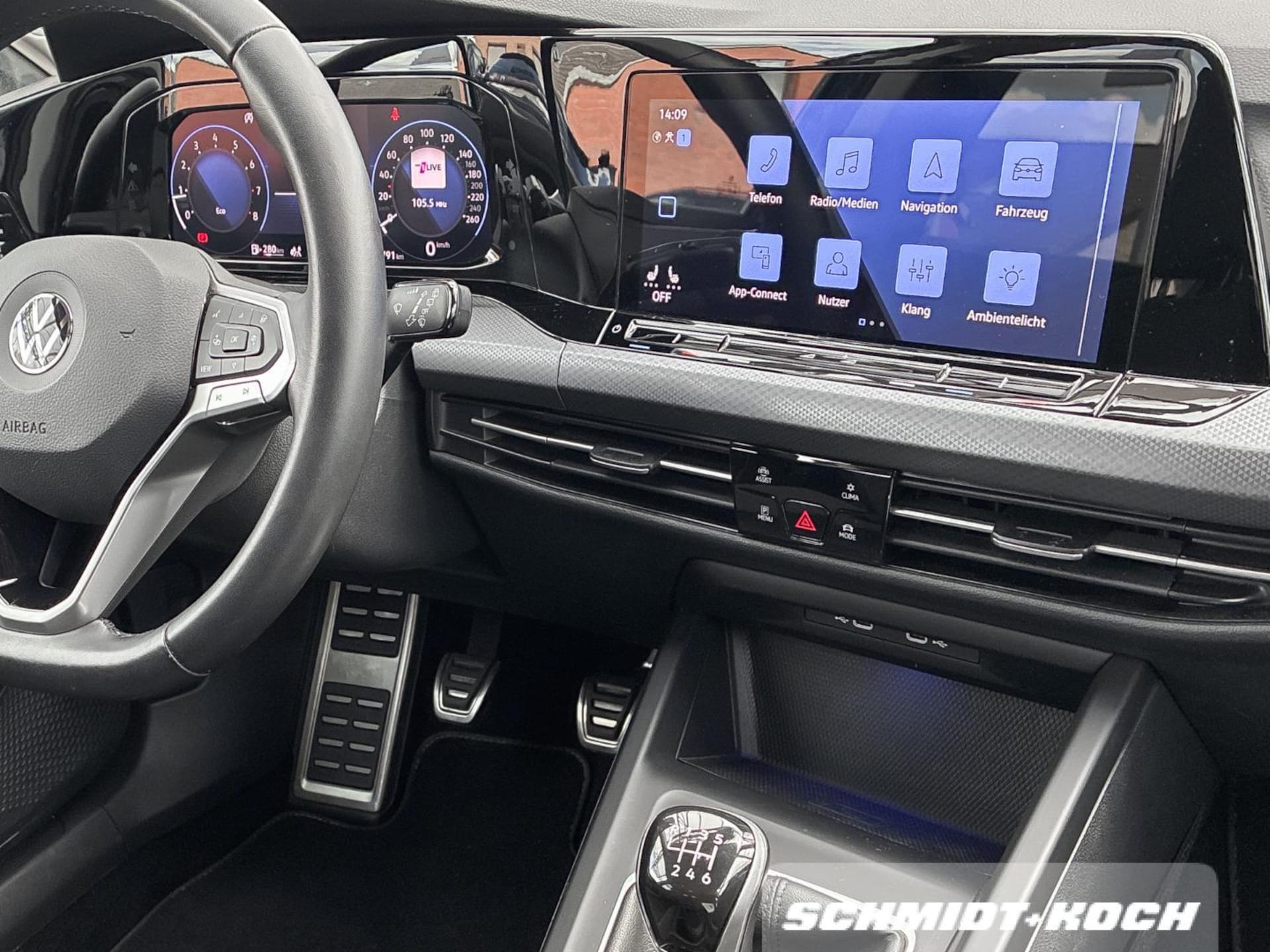 Volkswagen Golf Active