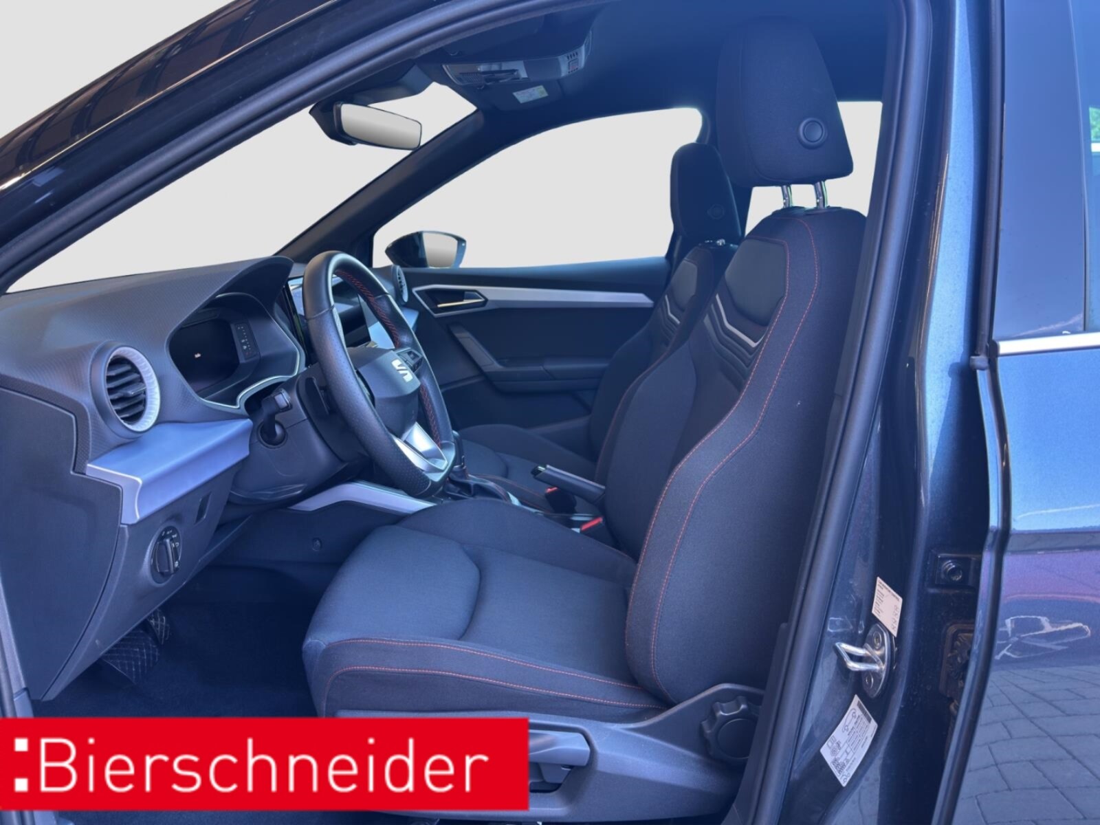 SEAT Arona – Bild 12