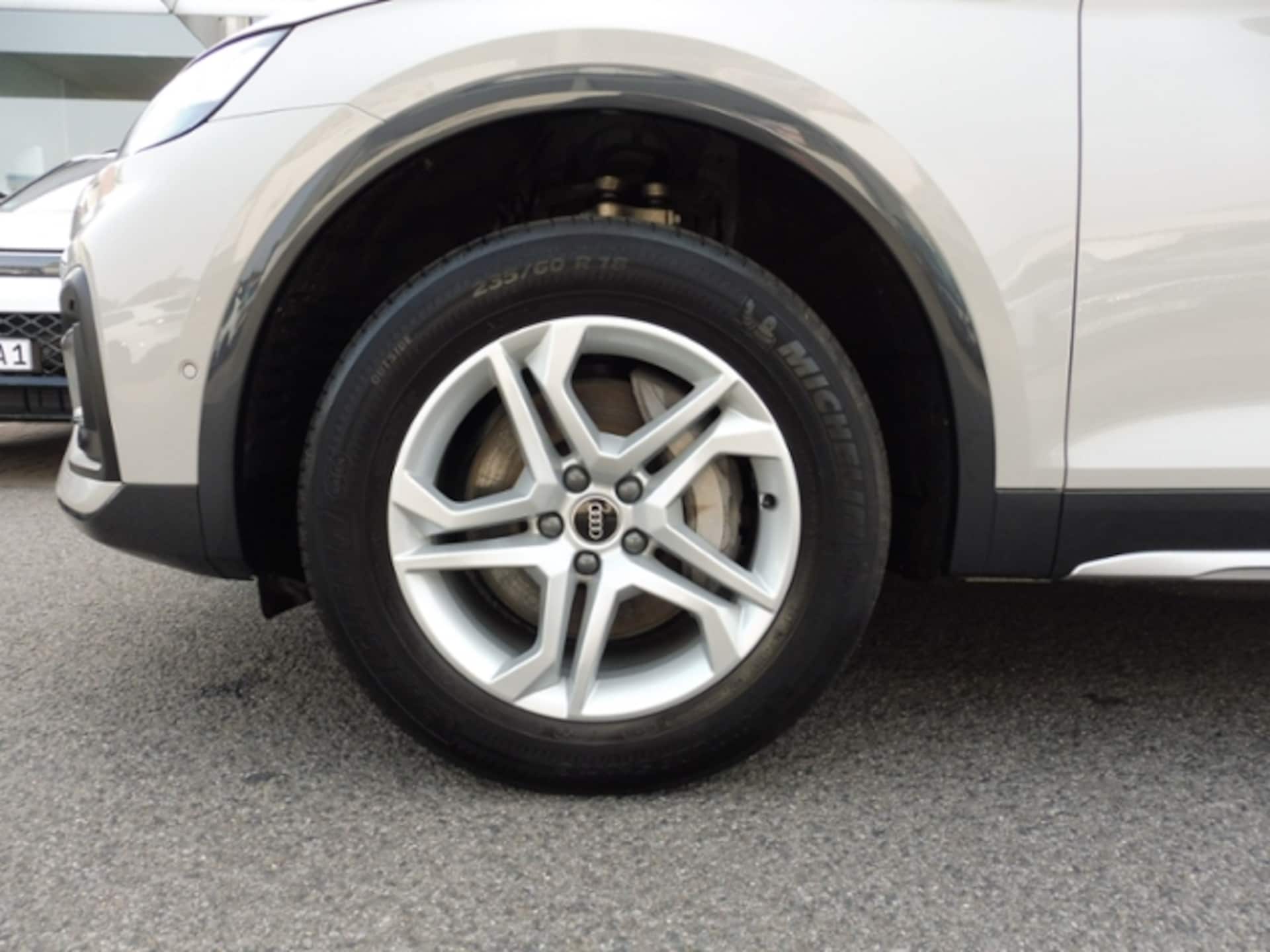 Audi Q5 TFSI e advanced